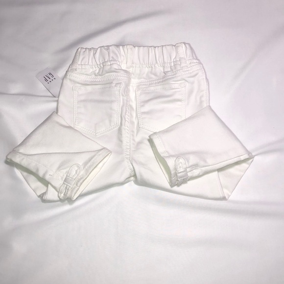 👖NWT GAP Toddler girl white jeans👖 - Picture 3 of 3